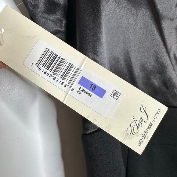 NWT Eliza J Satin Twist Sheath Dress Black Size 18 - Picture 6 of 7